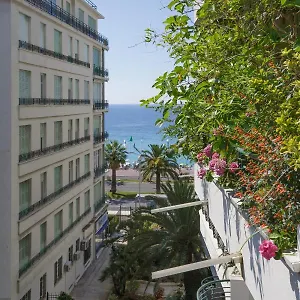 le-capitole-nice-06000.fr-provencehotel.com/