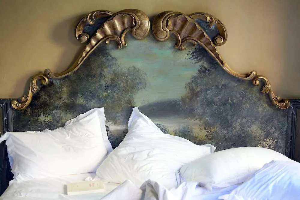 Cour Des Loges Lyon, A Radisson Collection Hotel 5*, Lyon France