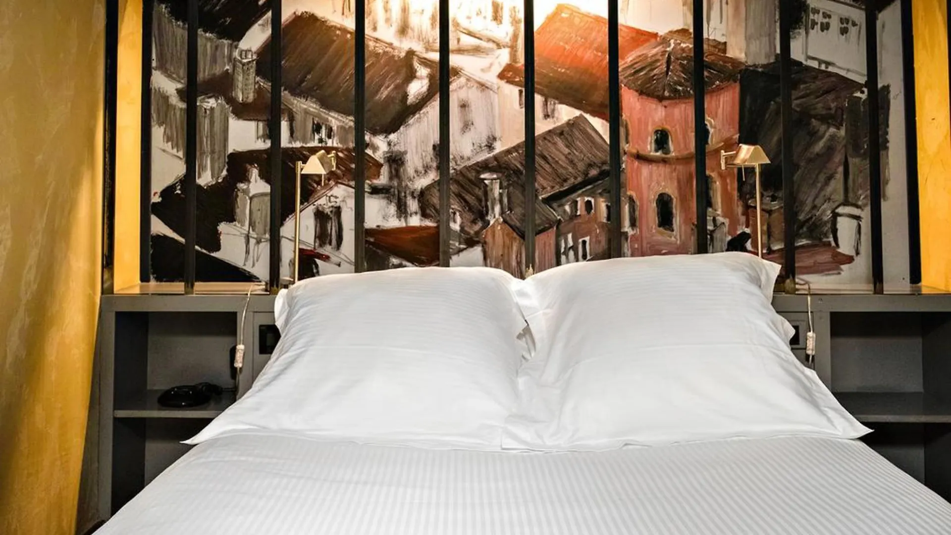 *****  Cour Des Loges Lyon, A Radisson Collection Hotel Frankreich