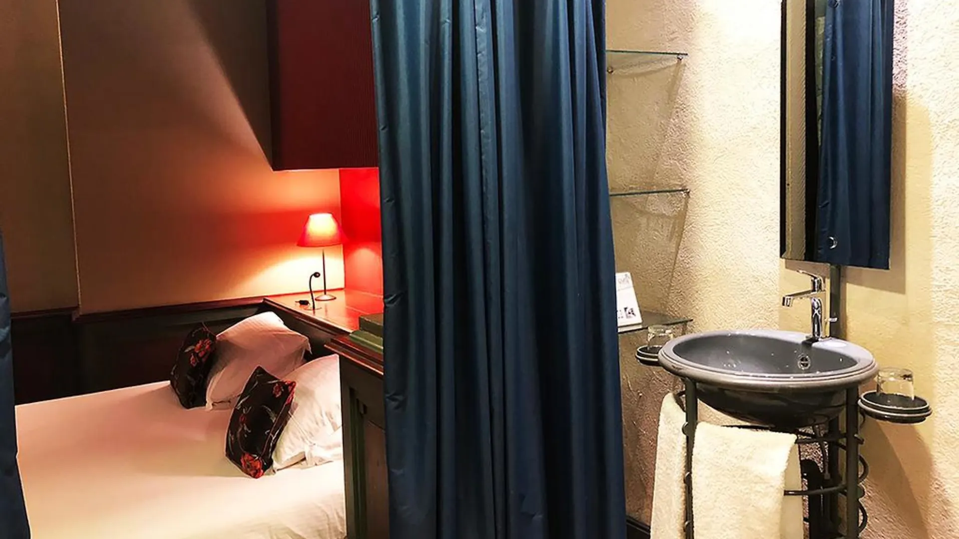 Cour Des Loges Lyon, A Radisson Collection Hotel