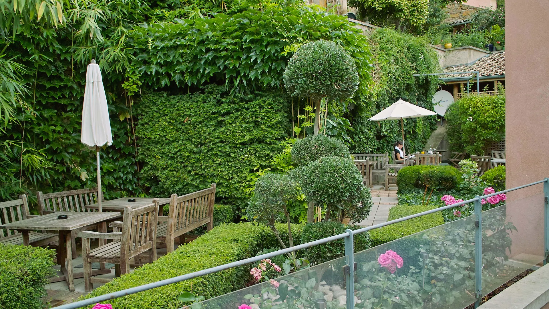 *****  Cour Des Loges Lyon, A Radisson Collection Hotel Frankrike