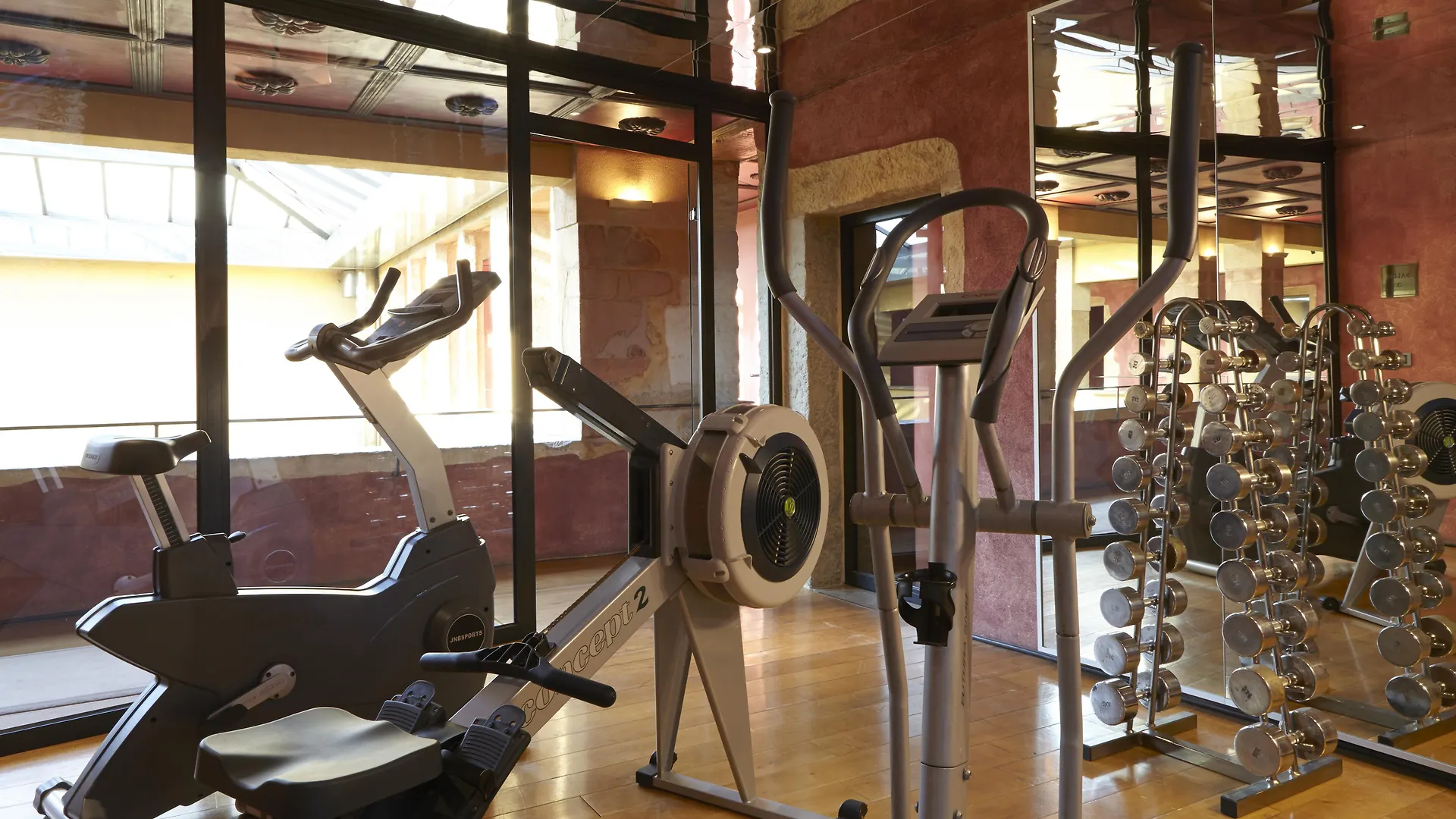 Cour Des Loges Lyon, A Radisson Collection Hotel