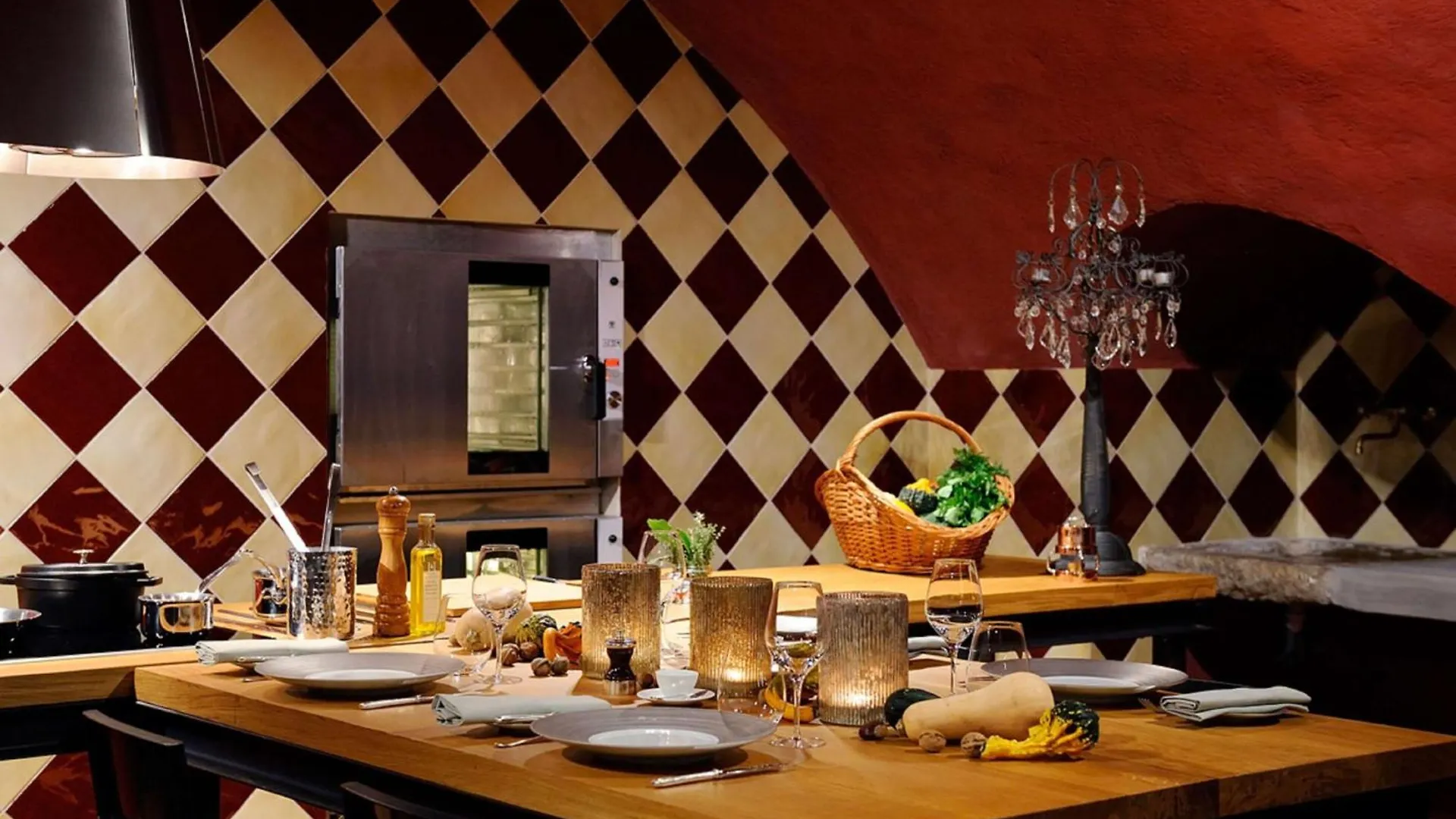 Cour Des Loges Lyon, A Radisson Collection Hotel 5*, Lyon