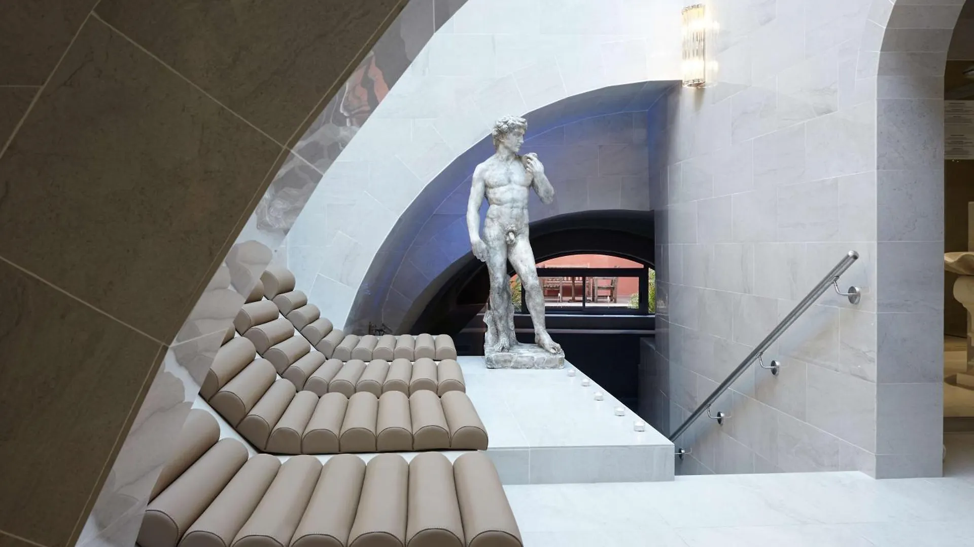 Cour Des Loges Lyon, A Radisson Collection Hotel  Lyon