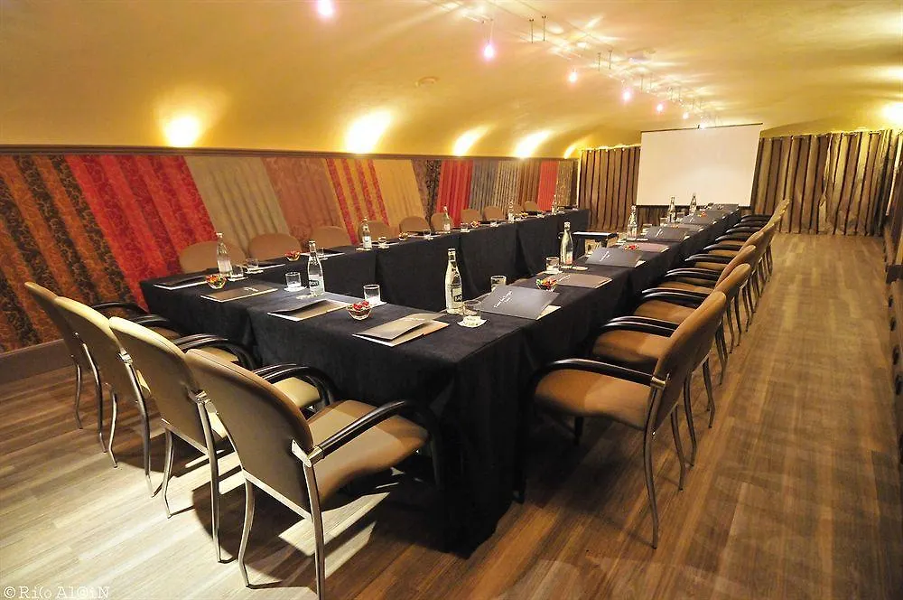 Cour Des Loges Lyon, A Radisson Collection Hotel