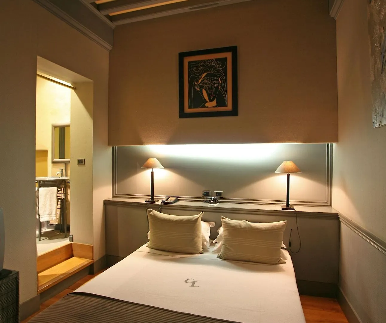 Cour des Loges Lyon, a Radisson Collection Hotel