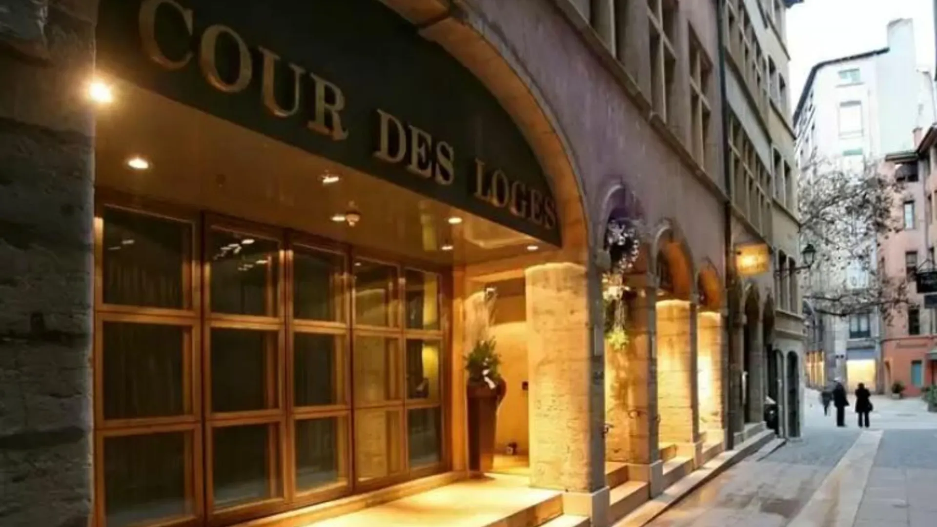 Cour des Loges Lyon, a Radisson Collection Hotel