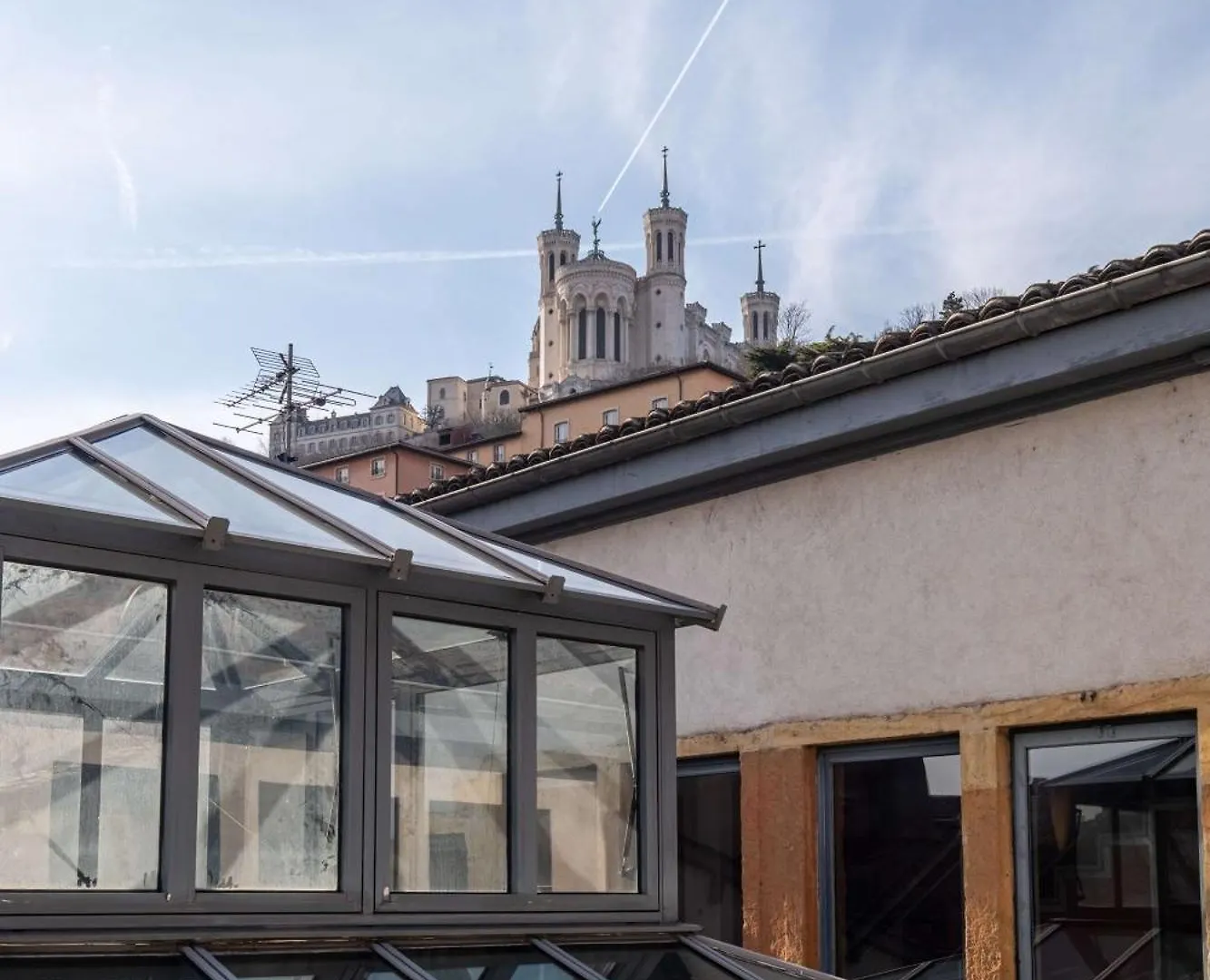 Cour Des Loges Lyon, A Radisson Collection Hotel Lyon