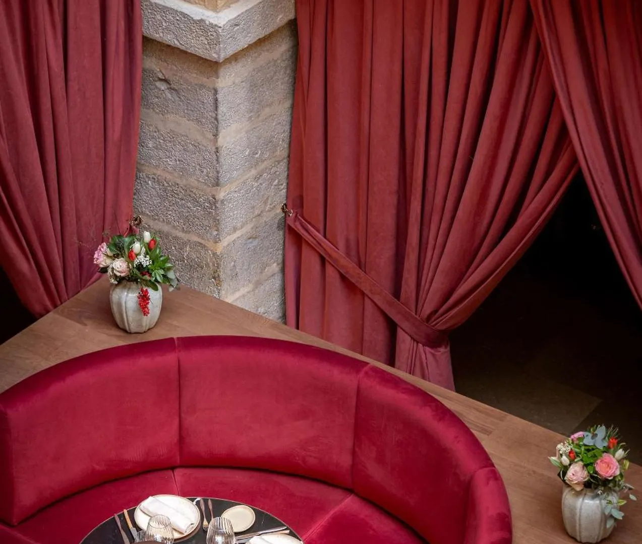 Cour Des Loges Lyon, A Radisson Collection Hotel