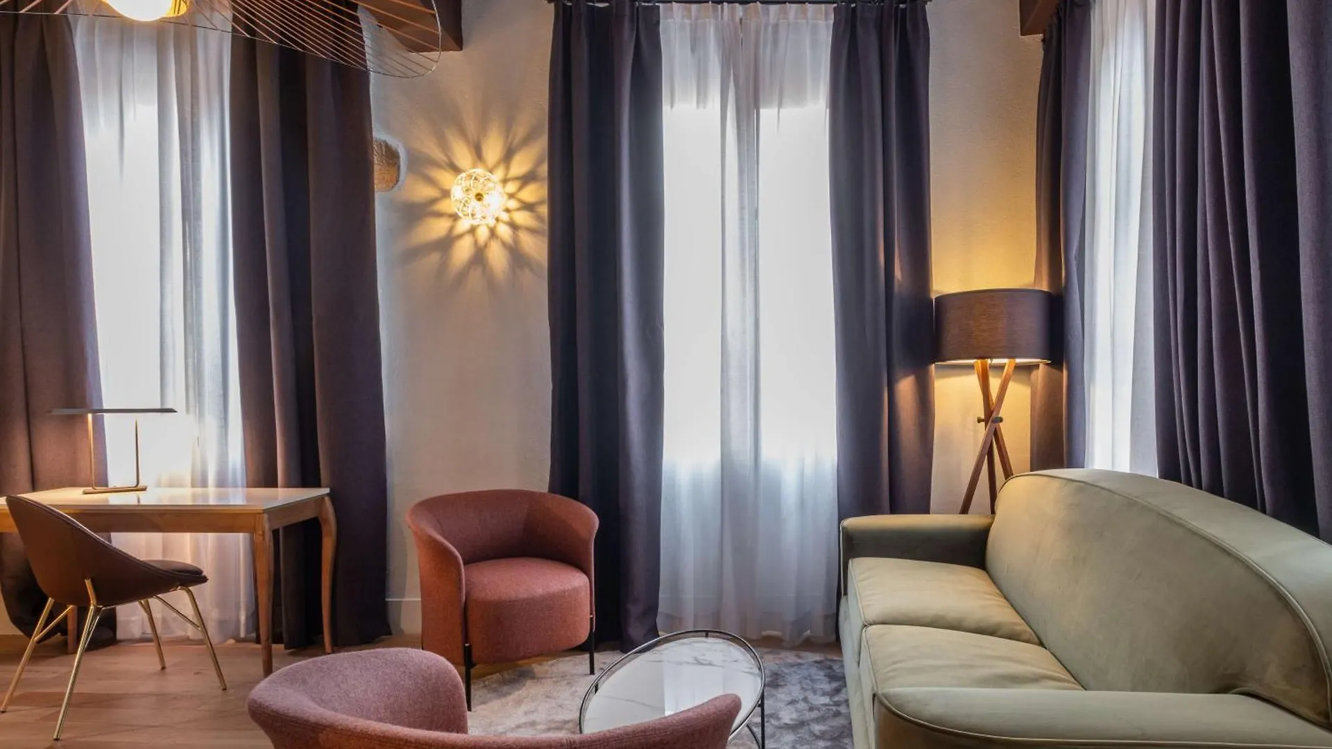 Cour Des Loges Lyon, A Radisson Collection Hotel