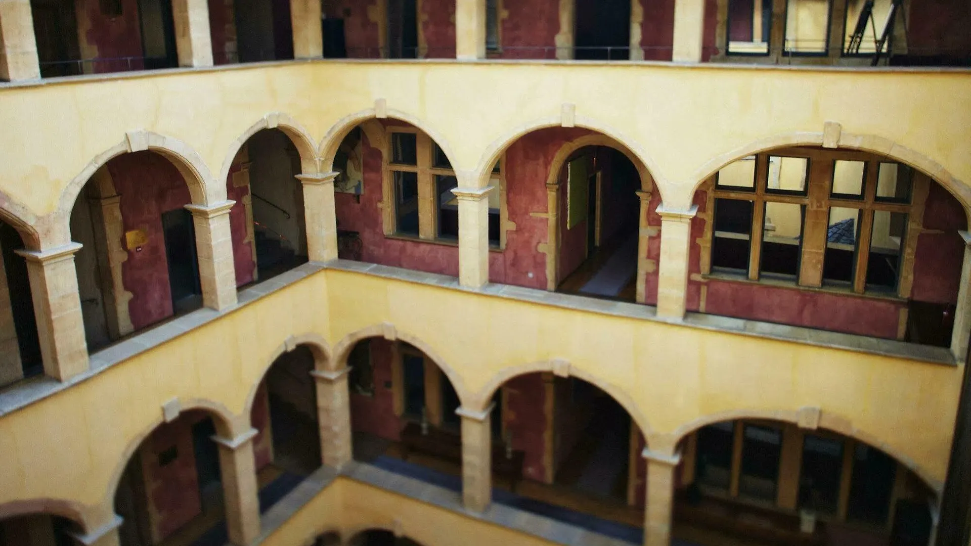 Cour des Loges Lyon, a Radisson Collection Hotel 5*, Lyon