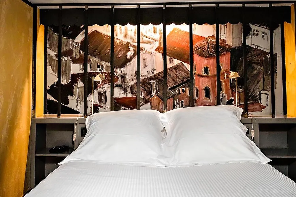 Cour Des Loges Lyon, A Radisson Collection Hotel